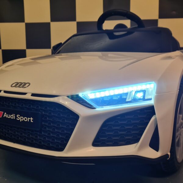 Audi R8 electric children's car 12 volts white
