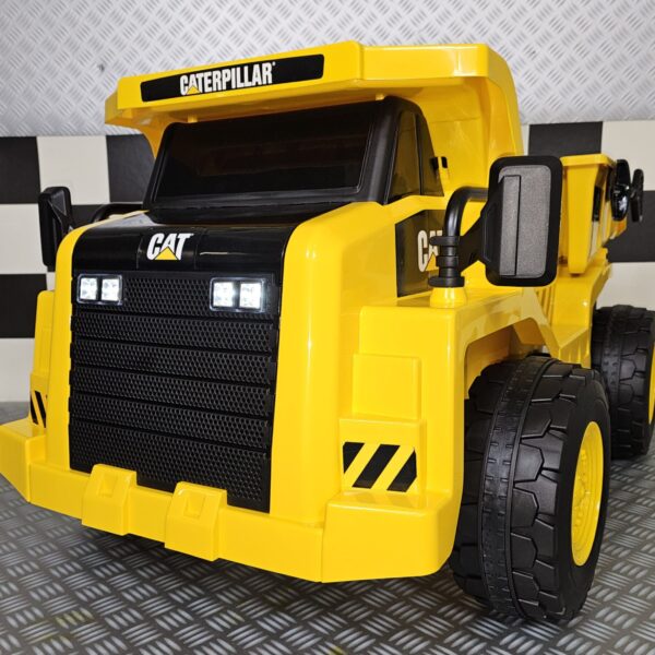 Caterpillar children's dump truck 12 volts