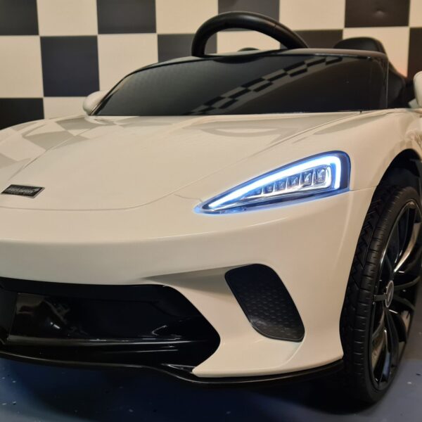 Battery children's car 12V McLaren 620 GT with remote control white