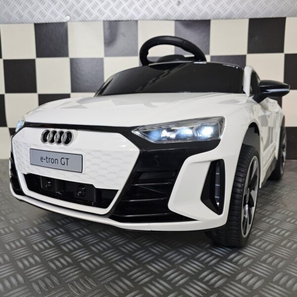 Audi E-Tron 12 volt white