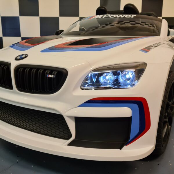 Electric ride on car BMW M6 GT3 with 2.4G RC white
