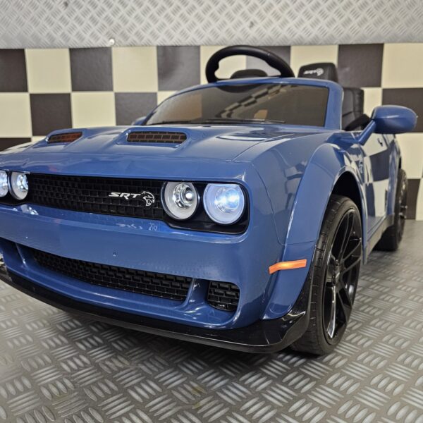 Children's car Dodge SRT 12 volts